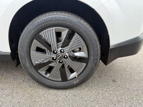 New 2026 Nissan Murano SL image 13