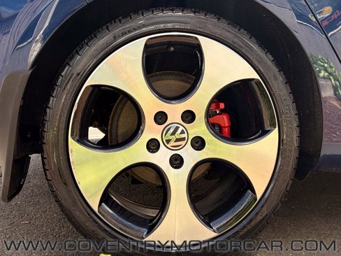 Used 2012 Volkswagen Golf 4-Door FWD image 10