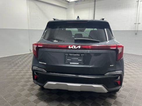Certified 2024 Kia Seltos S image 6