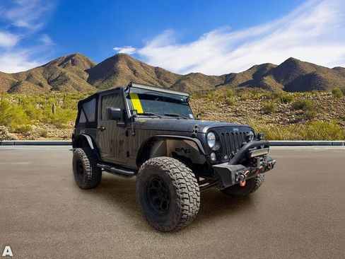 Used 2017 Jeep Wrangler Sport AWD/4WD image 5