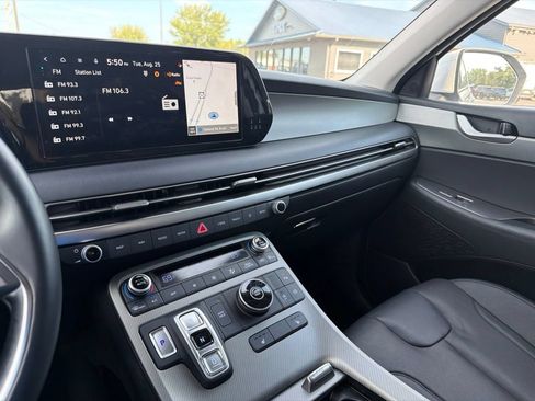 Used 2025 Hyundai Palisade SEL FWD image 24