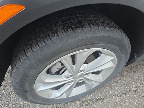 Used 2023 Buick Encore GX Preferred w/ Cold Weather Comfort Package image 13