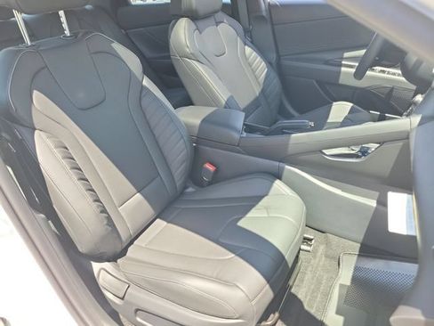 New 2026 Hyundai Elantra SEL Sport FWD image 22