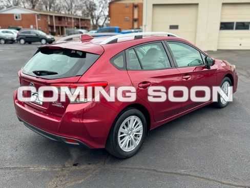 Used 2018 Subaru Impreza 2.0i Premium image 7