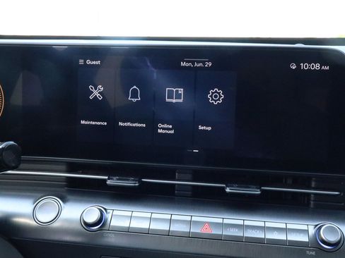 Used 2025 Hyundai Kona SEL FWD image 21