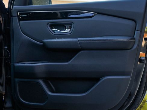 New 2025 Honda Pilot EX-L image 10