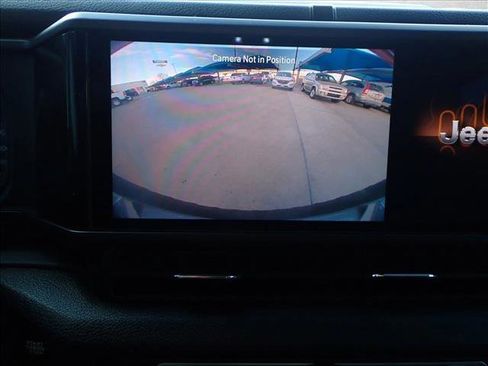 Used 2024 Jeep Wrangler Sport S image 16