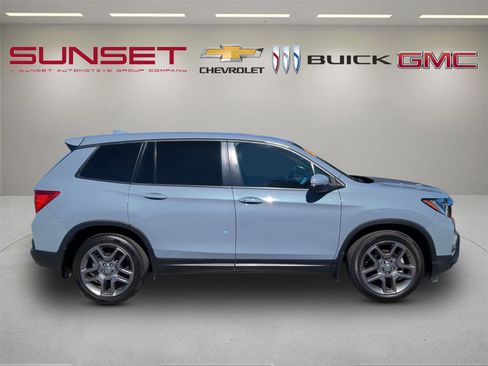 Used 2022 Honda Passport EX-L image 3