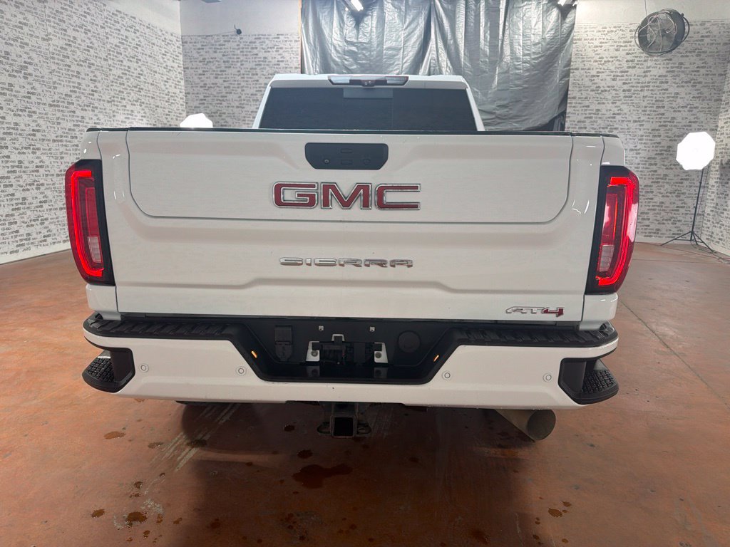 Used 2021 GMC Sierra 2500 AT4 w/ AT4 Premium Plus Package AWD/4WD image 6