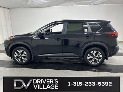 Used 2023 Nissan Rogue SV w/ SV Premium B Package AWD/4WD image 6