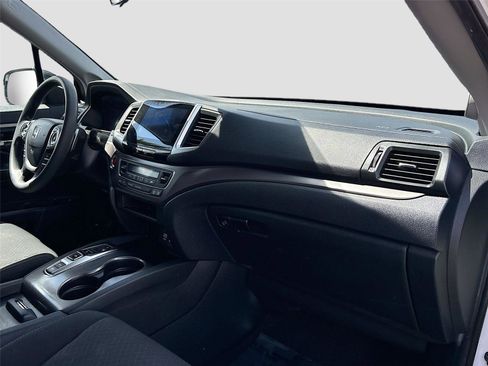 Used 2020 Honda Ridgeline Sport image 27
