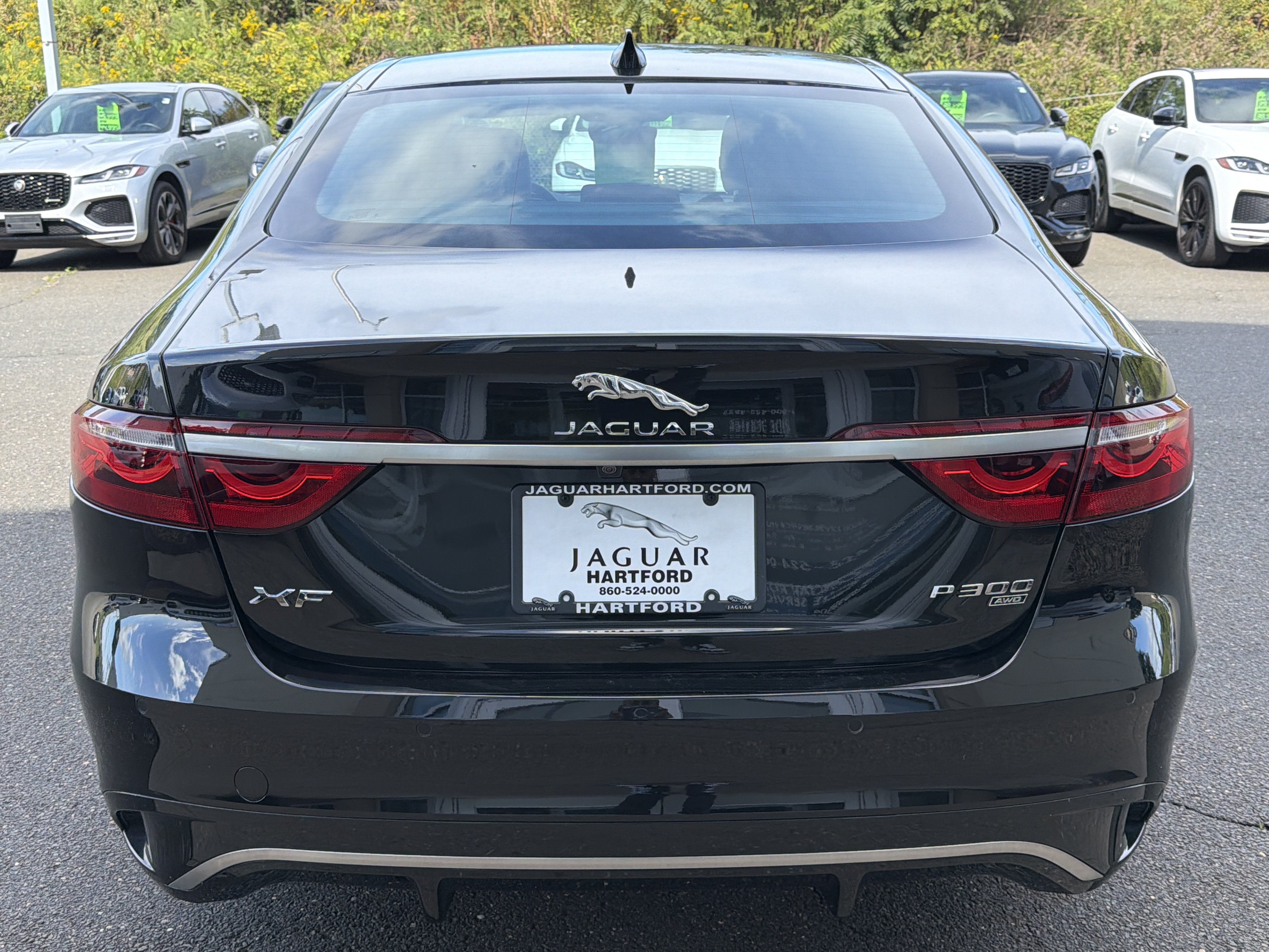 Used 2022 Jaguar XF R-Dynamic SE AWD/4WD image 5