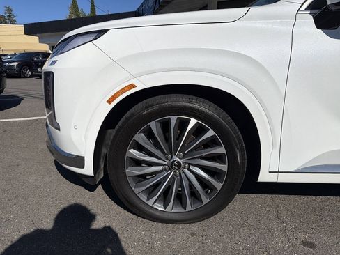 Used 2024 Hyundai Palisade Calligraphy AWD/4WD image 13