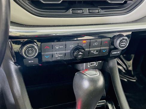 Used 2022 Jeep Compass Limited w/ Sun and Sound Group AWD/4WD image 15