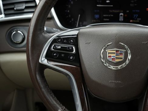Used 2015 Cadillac SRX Luxury w/ Driver Awareness Package AWD/4WD image 10