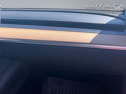 Used 2020 Tesla Model Y Long Range AWD/4WD image 17