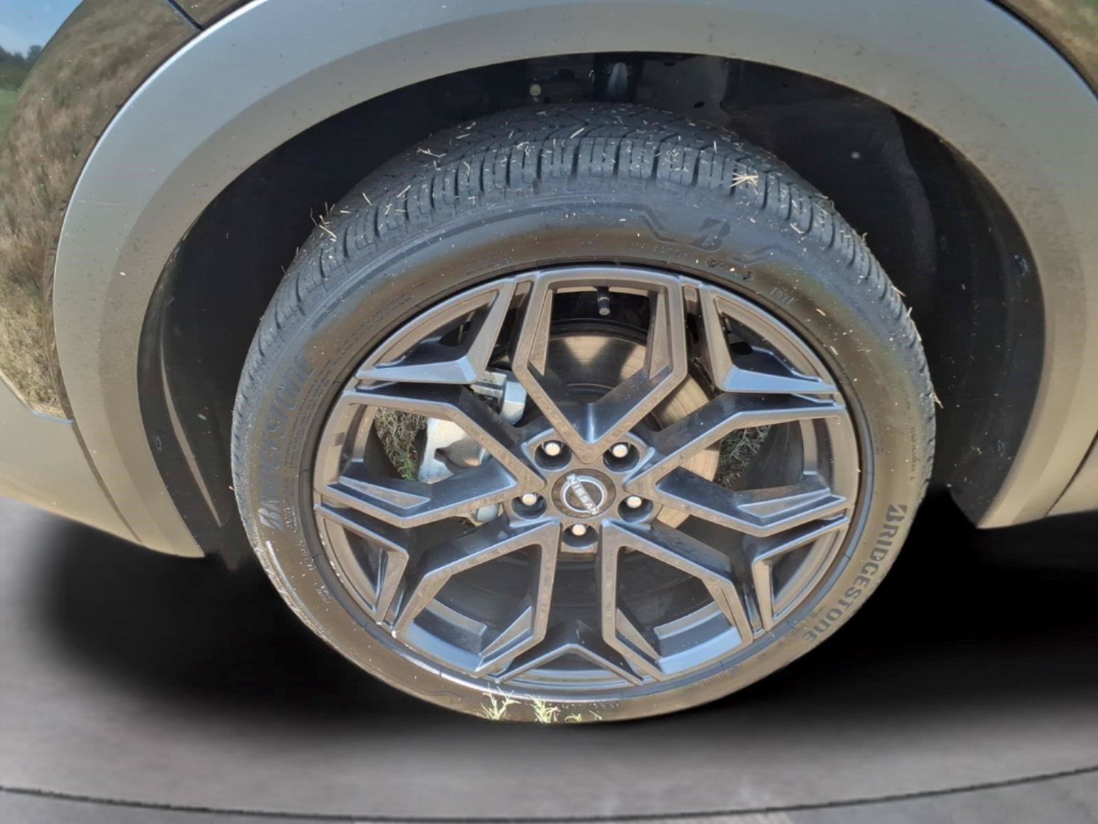 Used 2026 Nissan Kicks SR AWD/4WD image 9