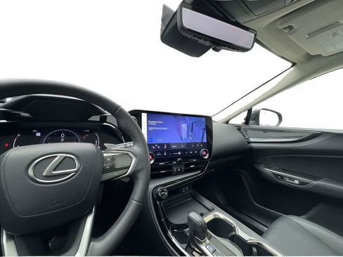 Used 2023 Lexus NX 250 FWD w/ Cold Area Package image 38