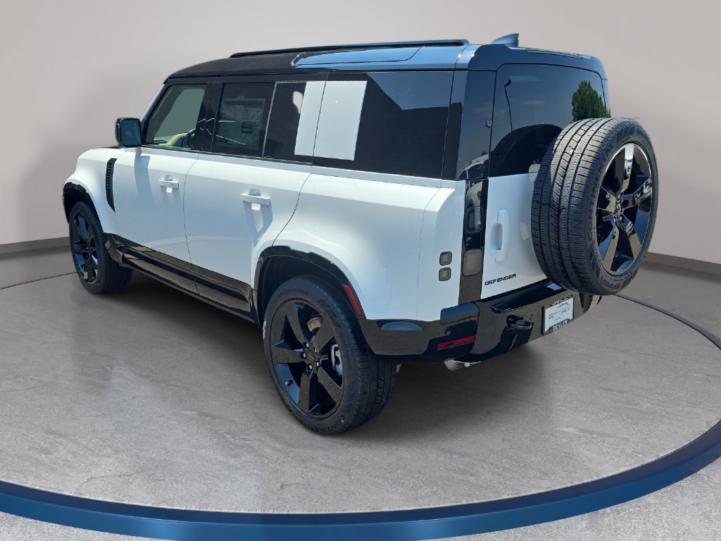New 2026 Land Rover Defender 110 X-Dynamic SE AWD/4WD image 7