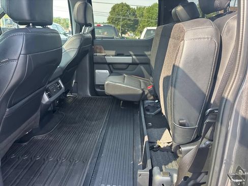 Used 2024 Ford F250 Lariat w/ Lariat Ultimate Package AWD/4WD image 19