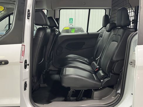 Used 2022 Ford Transit Connect XL FWD image 10