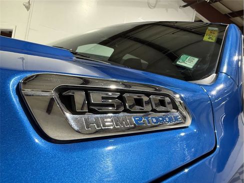 Used 2023 RAM 1500 Laramie image 11