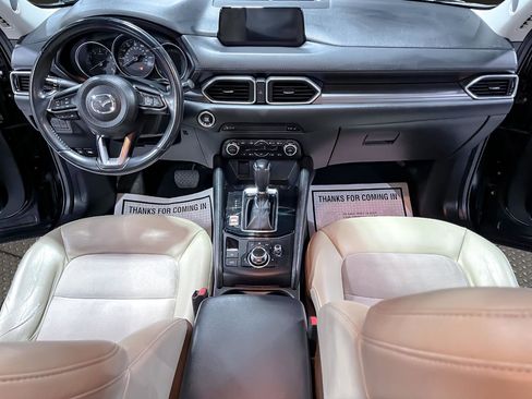 Used 2017 MAZDA CX-5 Touring w/ Preferred Equipment Package image 13