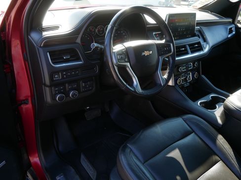 Certified 2021 Chevrolet Tahoe LT w/ LT Signature Package AWD/4WD image 19