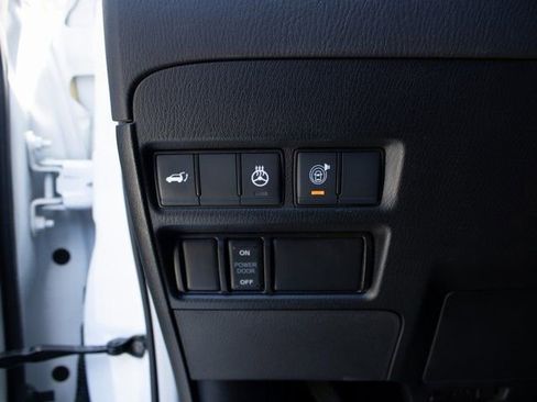 Used 2023 INFINITI QX80 Premium Select w/ Cargo Package image 8