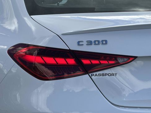 Used 2024 Mercedes-Benz C 300 4MATIC Sedan image 9