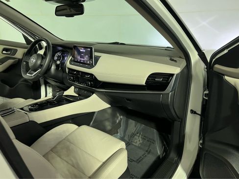 Certified 2023 Nissan Rogue SL AWD/4WD image 31