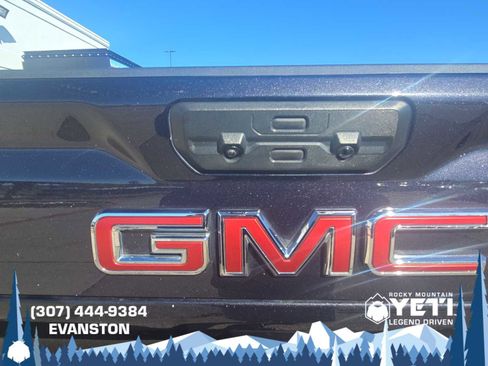 Used 2024 GMC Sierra 2500 AT4 w/ AT4 Premium Plus Package AWD/4WD image 20