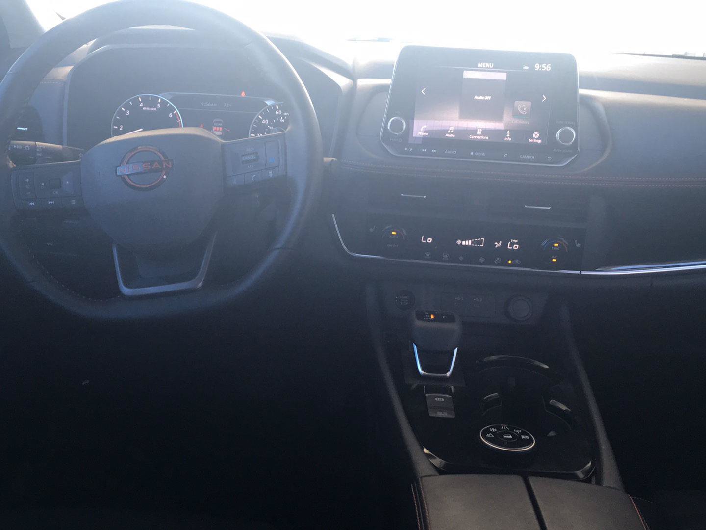 Used 2025 Nissan Rogue SV AWD/4WD image 36
