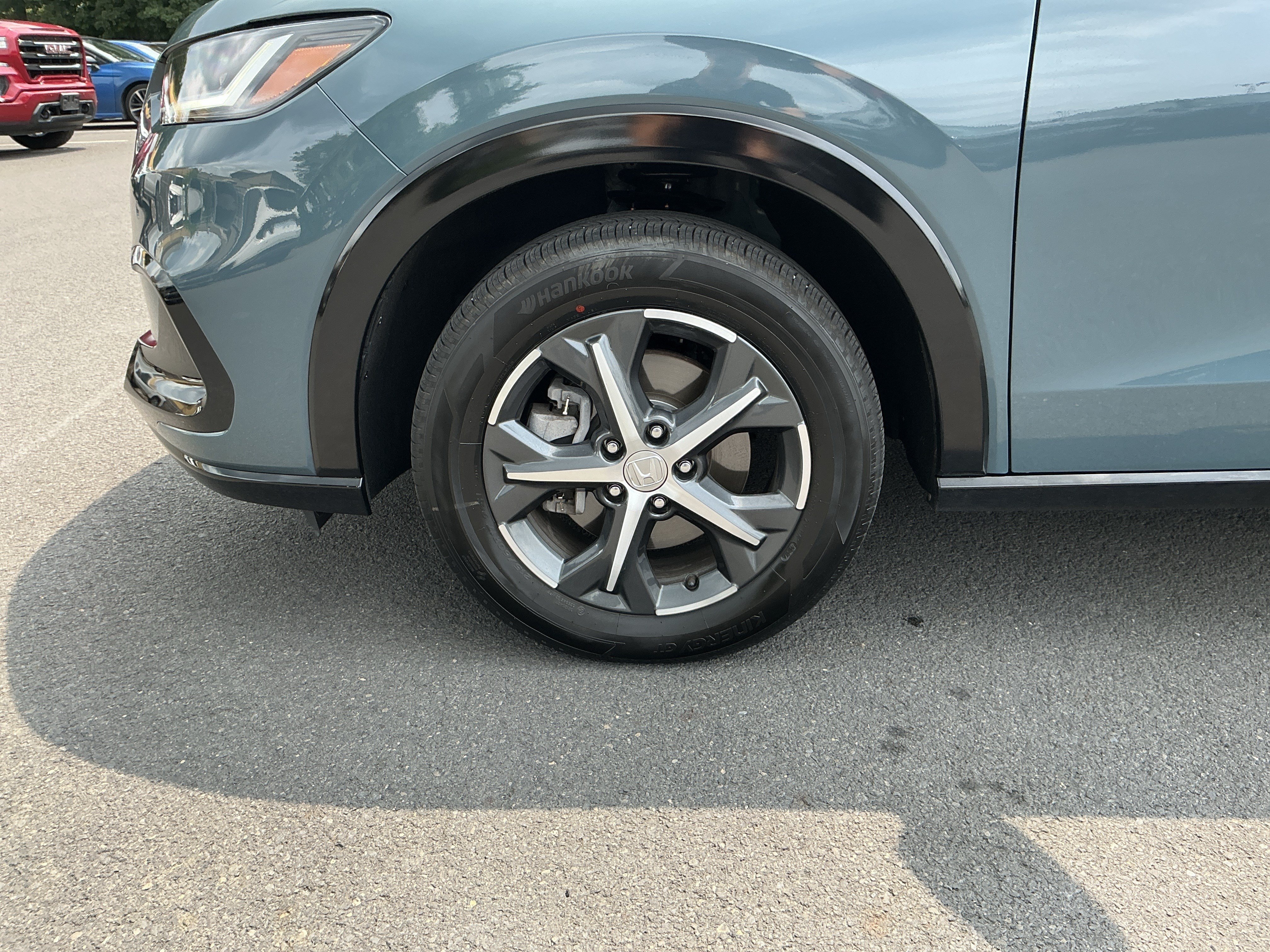 Used 2025 Honda HR-V EX-L image 9
