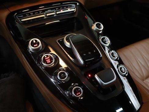 Used 2016 Mercedes-Benz AMG GT S image 24