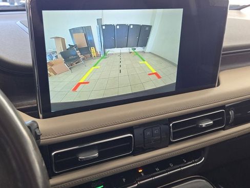 Used 2022 Lincoln Nautilus Reserve image 26