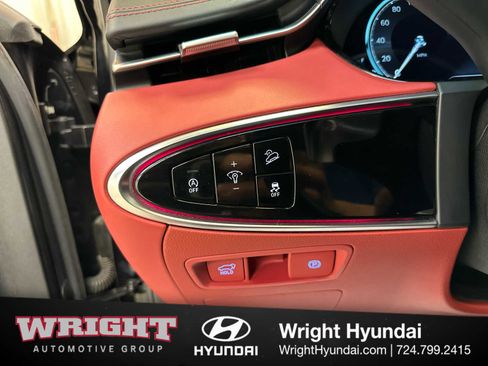 Used 2022 Genesis GV70 3.5T Sport w/ Sport Prestige Package AWD/4WD image 23