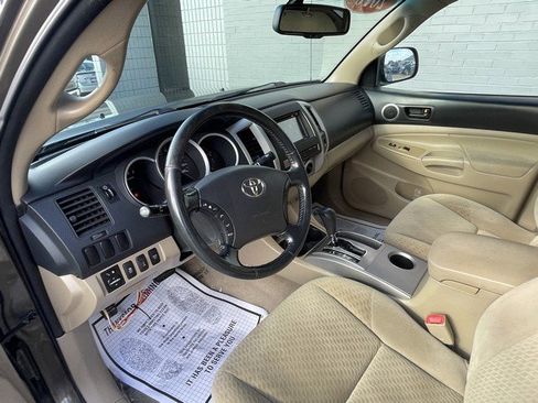 Used 2010 Toyota Tacoma SR5 ACCESS CAB image 13