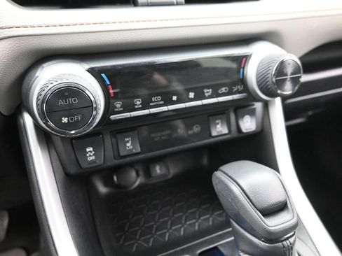 Used 2022 Toyota RAV4 XLE w/ XLE Grade Weather Package image 16