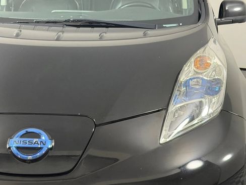 Used 2013 Nissan Leaf SL w/ Premium Pkg FWD image 5