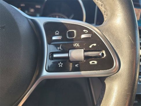 Used 2020 Mercedes-Benz C 300 Sedan image 27