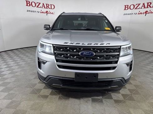 Used 2019 Ford Explorer XLT w/ Equipment Group 202A image 2