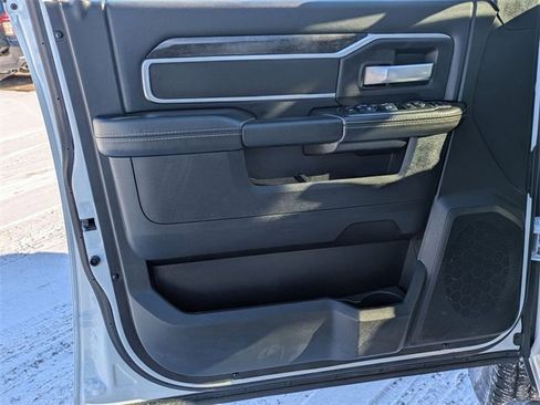 Used 2024 RAM 2500 Big Horn w/ Bed Utility Group image 11