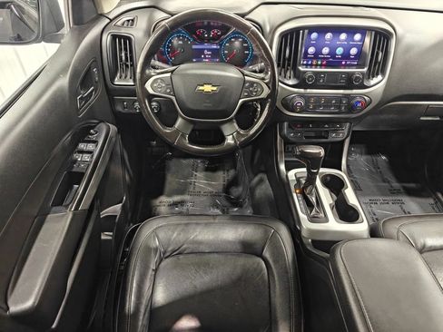 Used 2019 Chevrolet Colorado LT w/ Colorado RST Special Edition AWD/4WD image 4