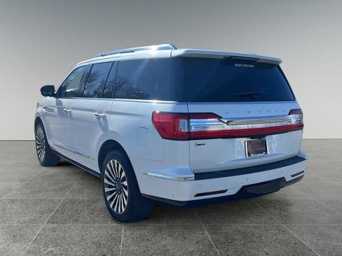 Used 2019 Lincoln Navigator Reserve image 4
