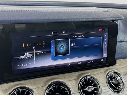 Used 2018 Mercedes-Benz E 400 E 400 image 19
