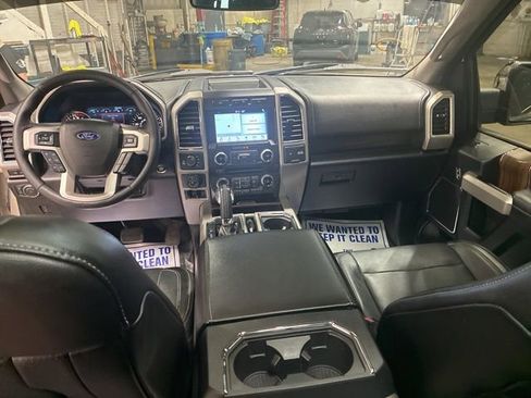 Used 2017 Ford F150 Lariat w/ Equipment Group 502A Luxury image 35