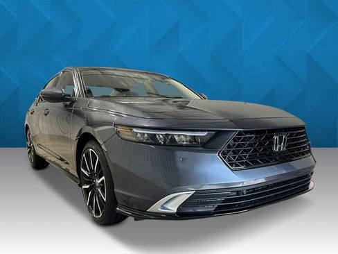 New 2026 Honda Accord Touring image 9