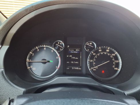 Used 2023 Lexus GX 460 w/ Black Line Special Edition AWD/4WD image 29