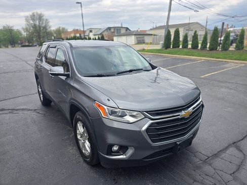 Used 2019 Chevrolet Traverse LT FWD image 11